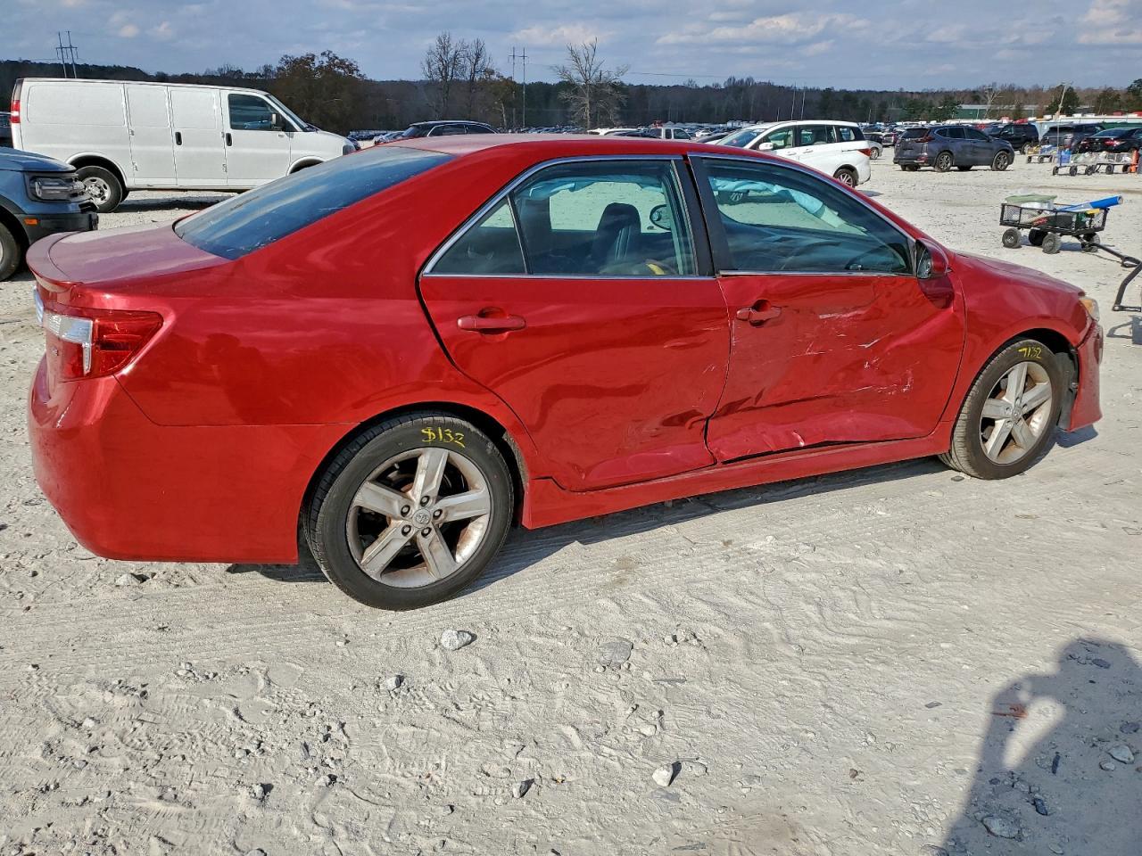 2013 TOYOTA CAMRY