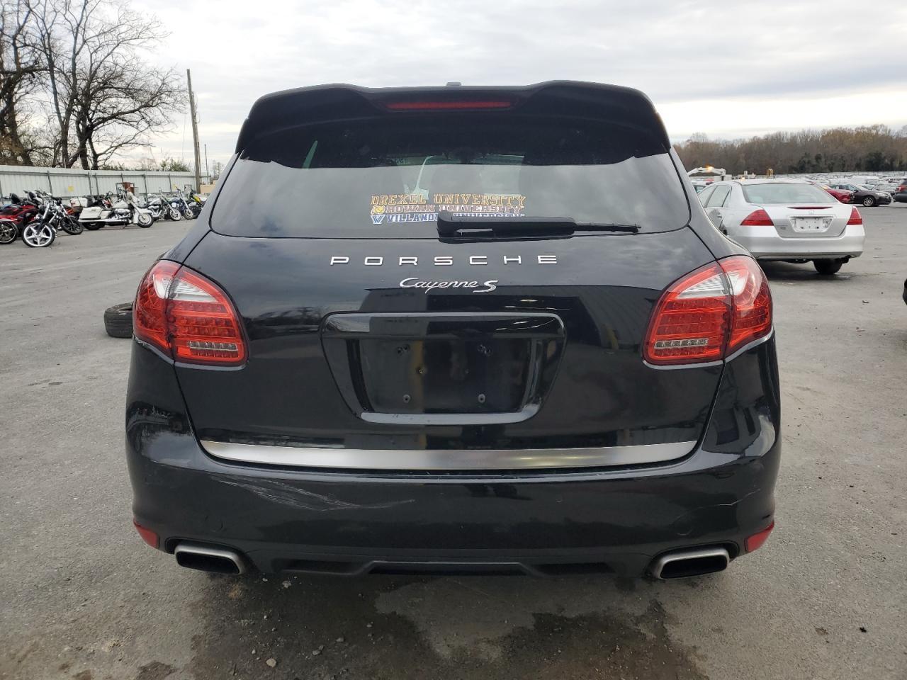 2013 PORSCHE CAYENNE