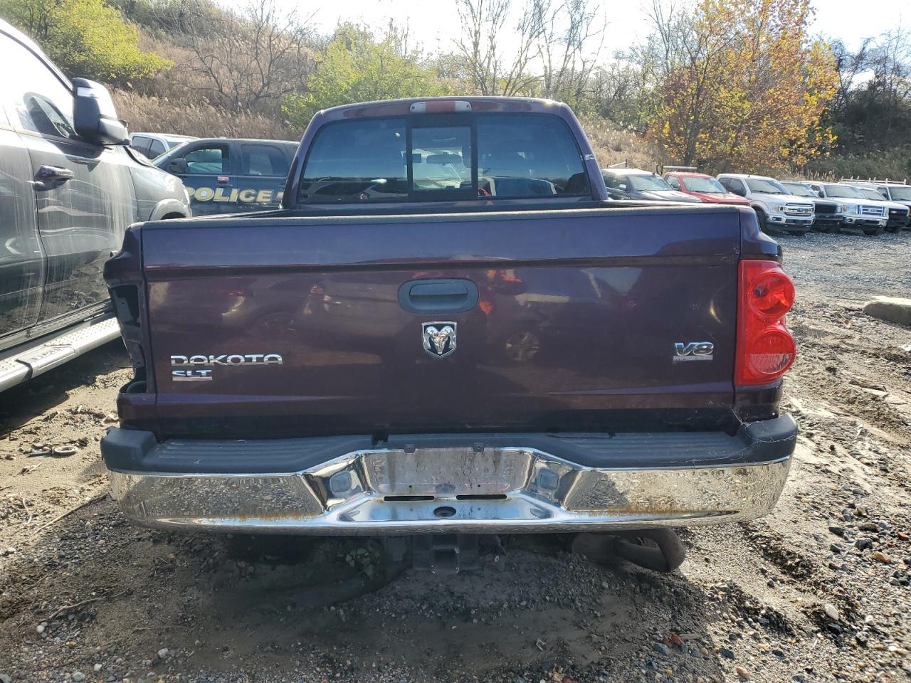 2005 DODGE Dakota