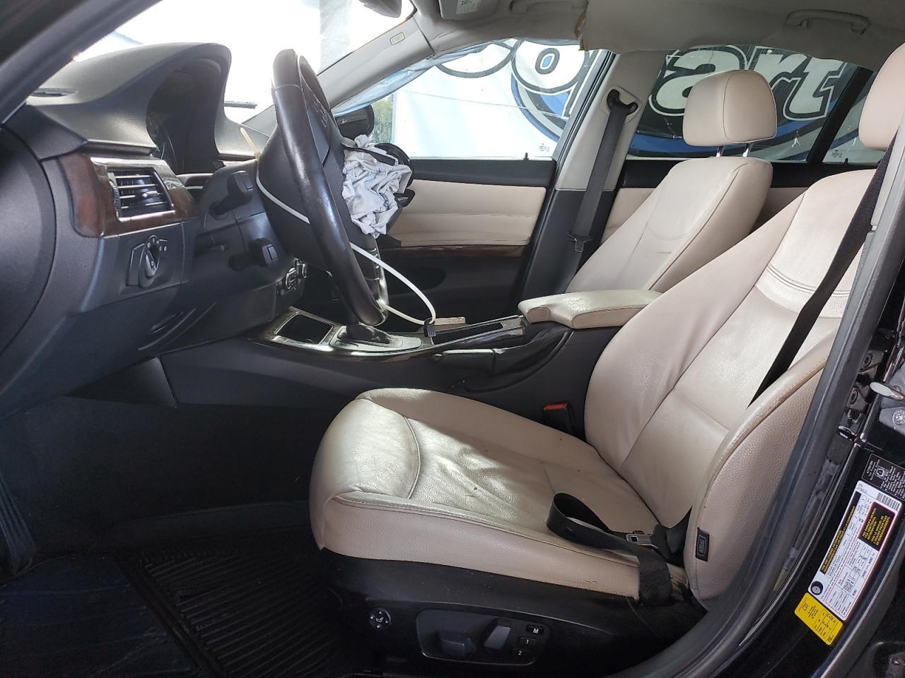 2011 BMW 3 SERIES