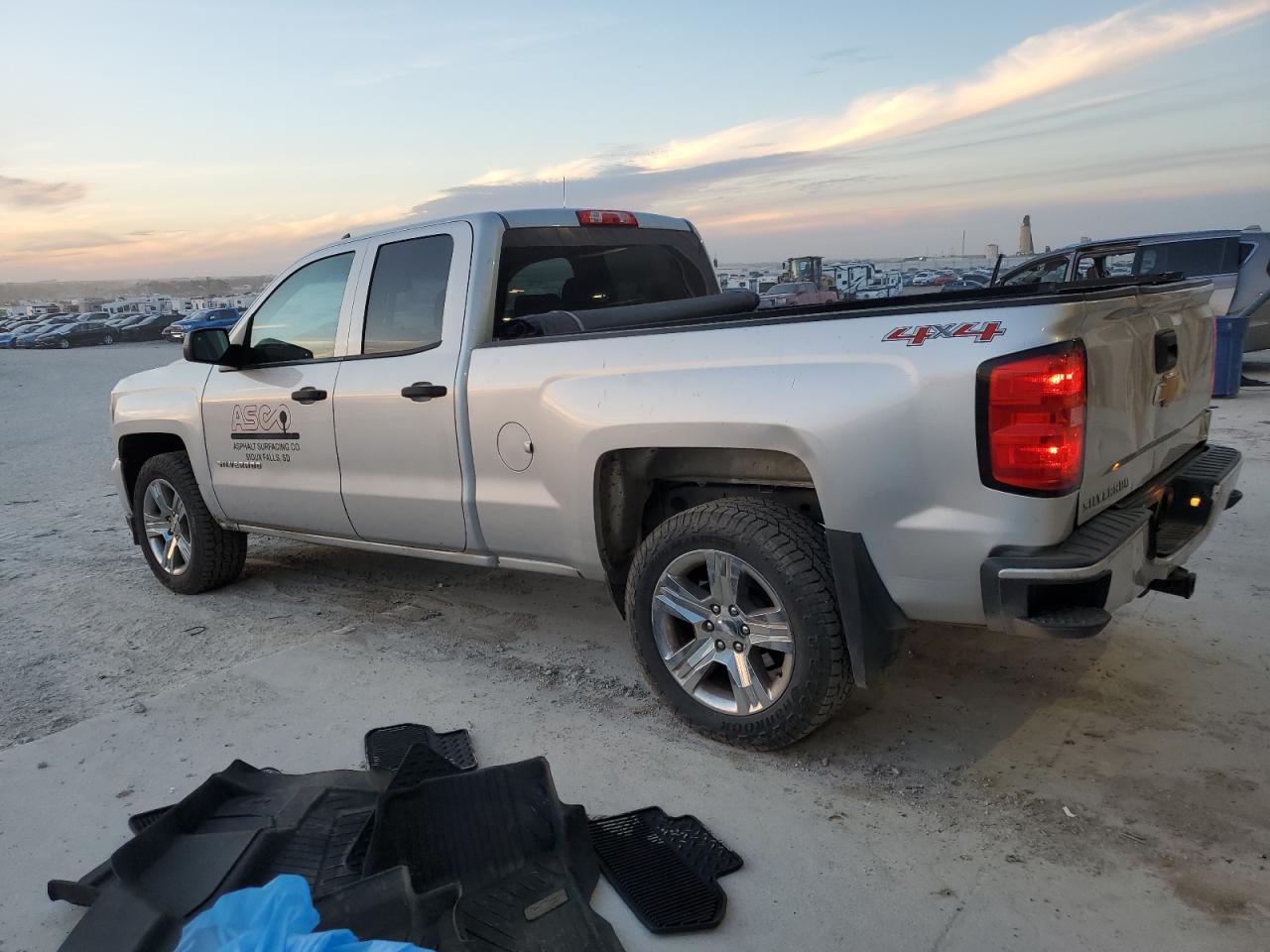 2017 CHEVROLET Silverado