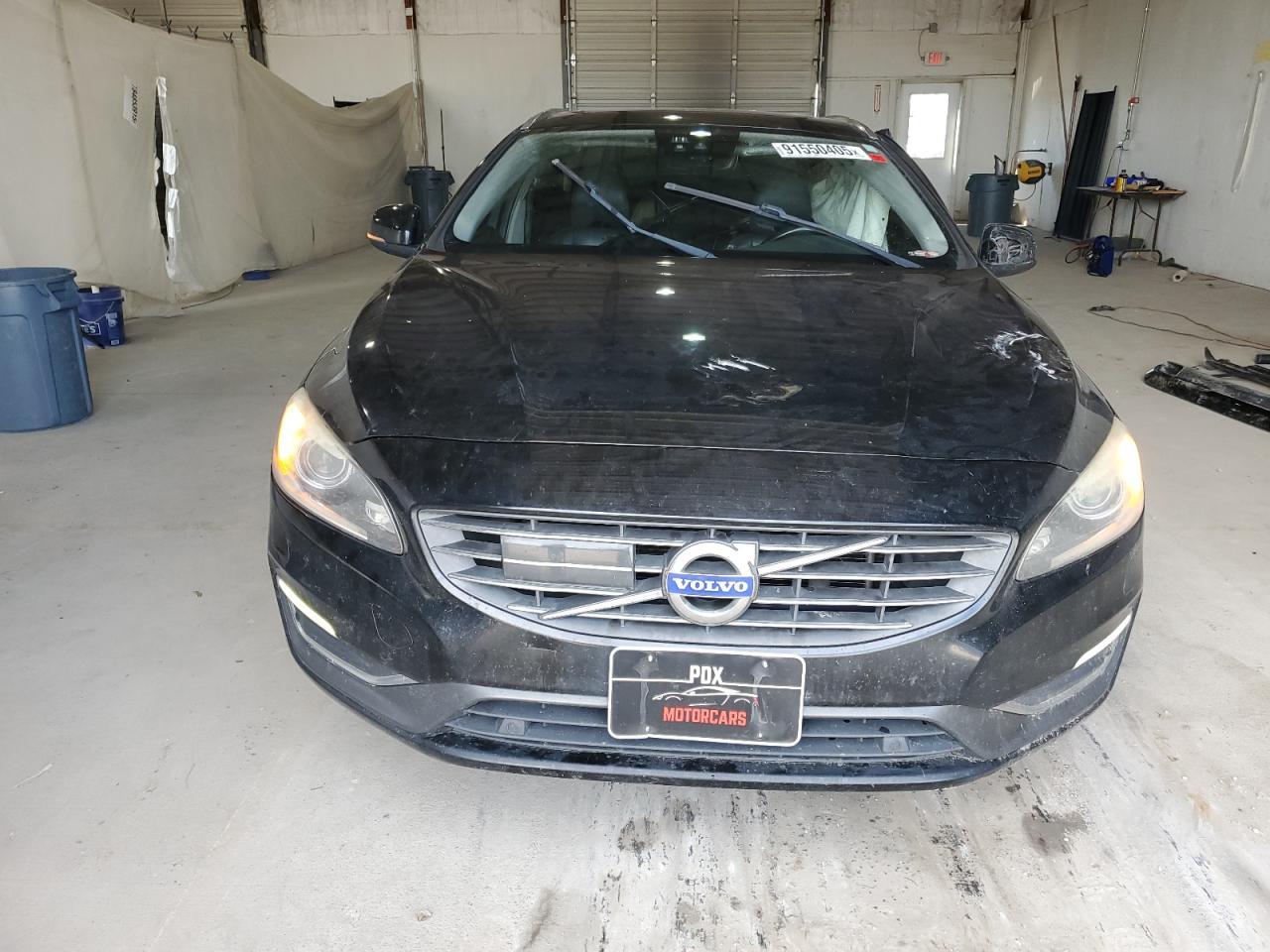 2015 VOLVO V60