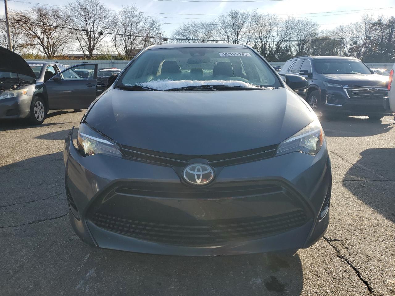 2017 TOYOTA COROLLA