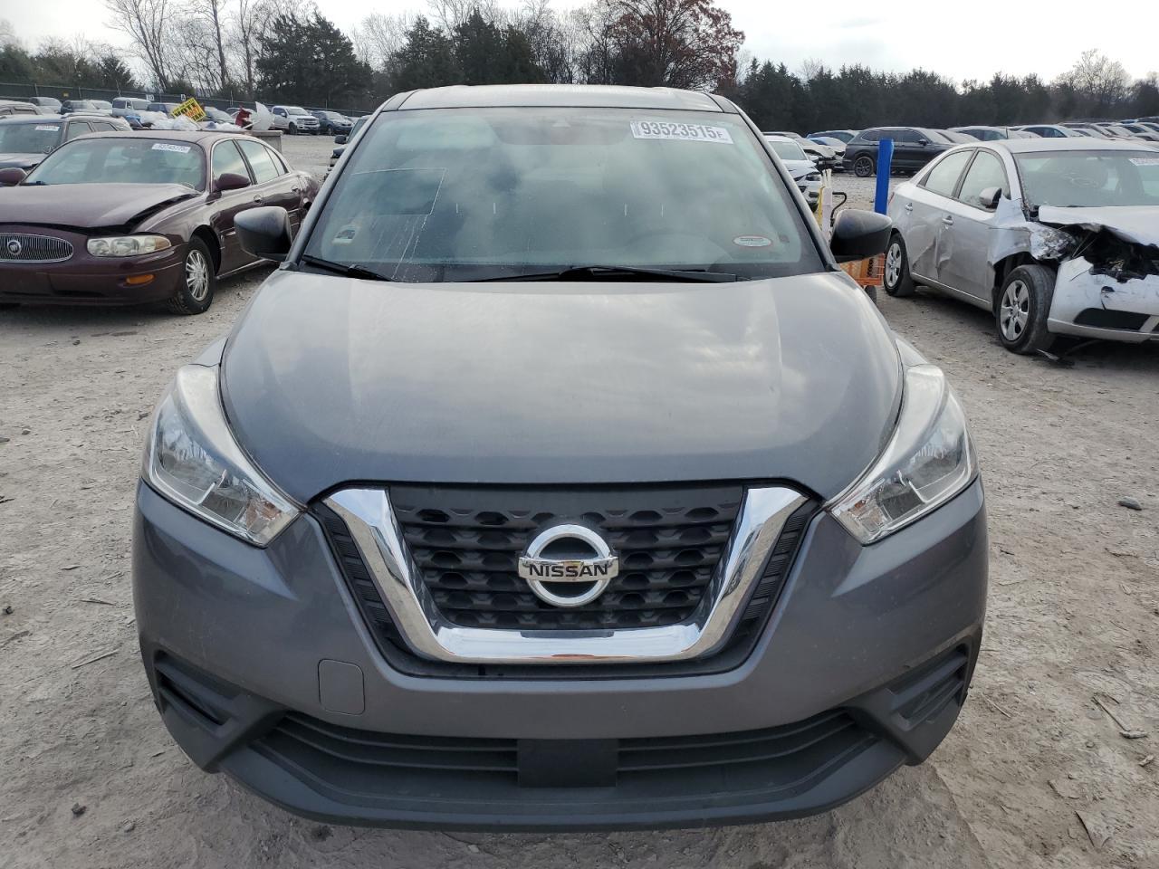 2020 NISSAN KICKS