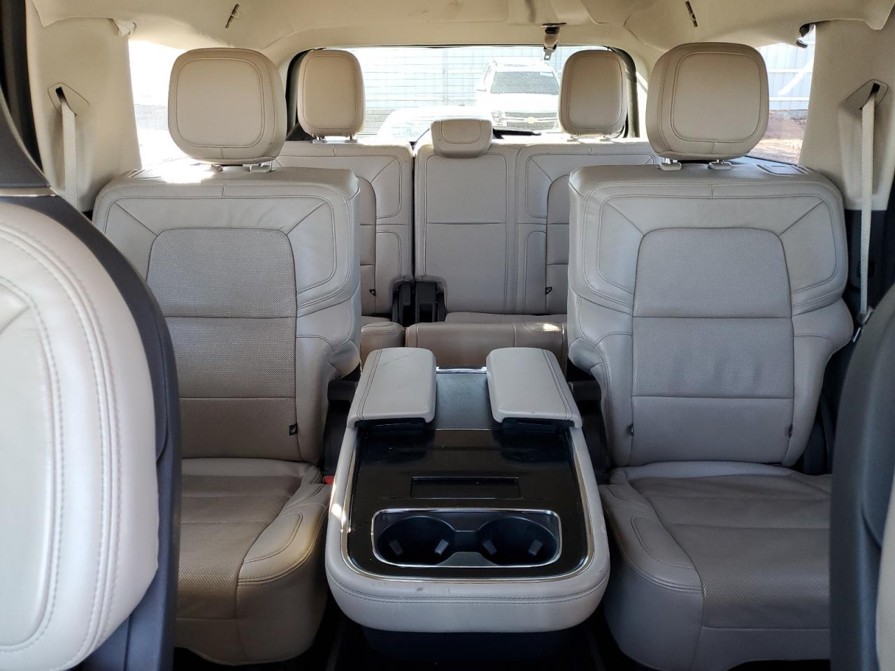 2022 LINCOLN Navigator