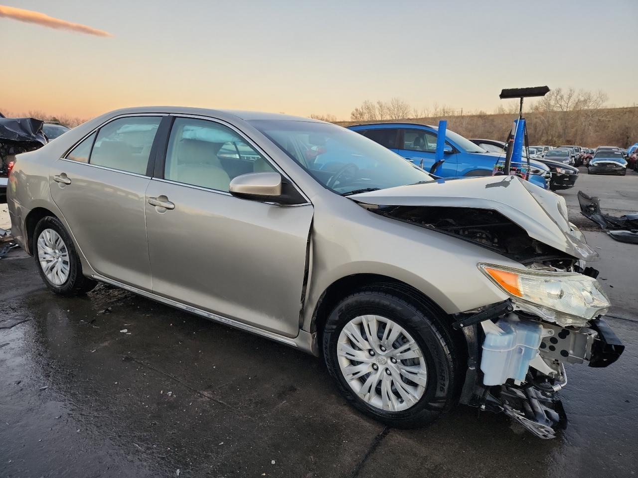 2013 TOYOTA CAMRY