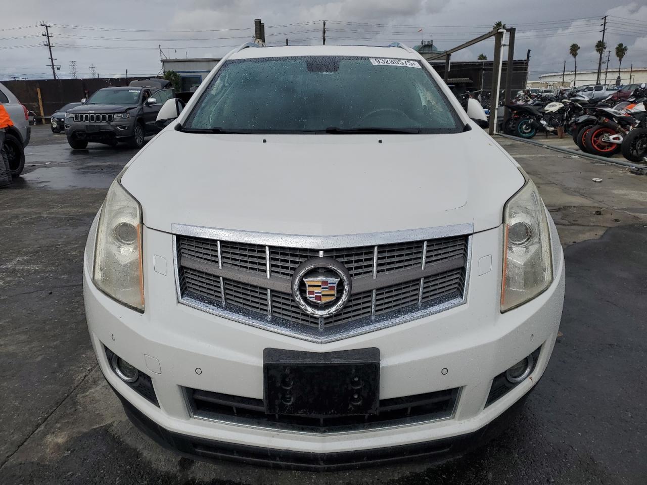 2011 CADILLAC SRX