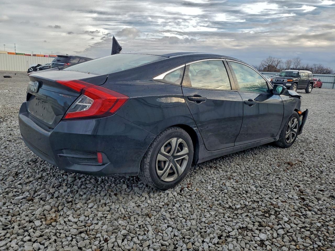 2018 HONDA CIVIC