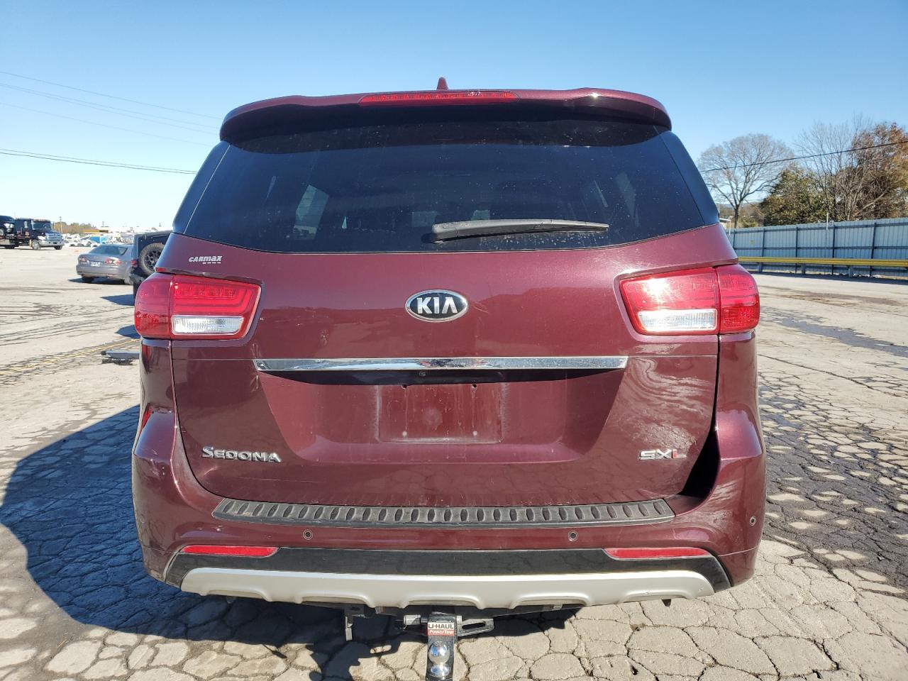 2018 KIA SEDONA