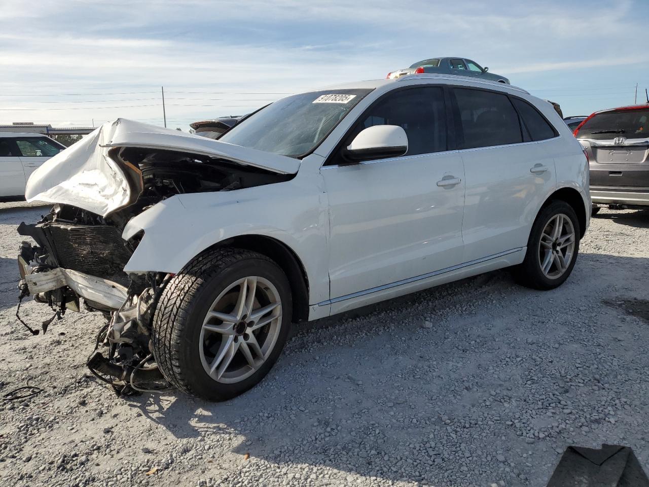 2014 AUDI Q5