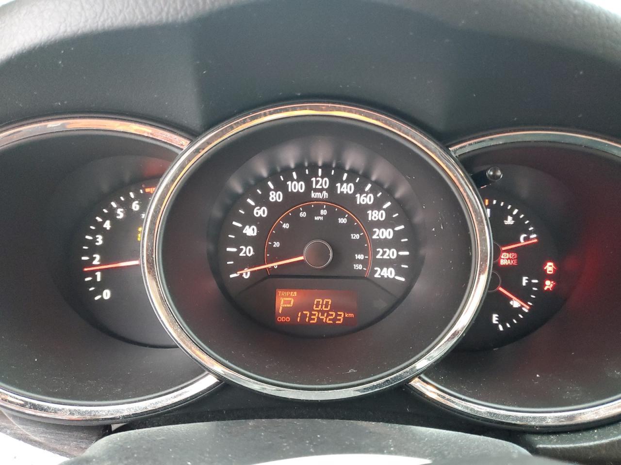 2011 KIA SORENTO