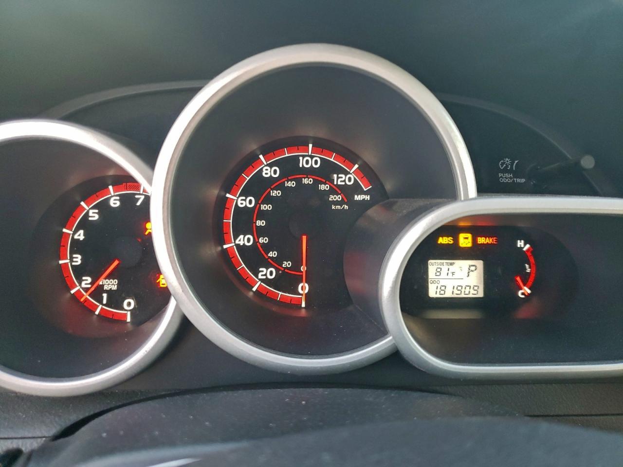2011 TOYOTA COROLLA