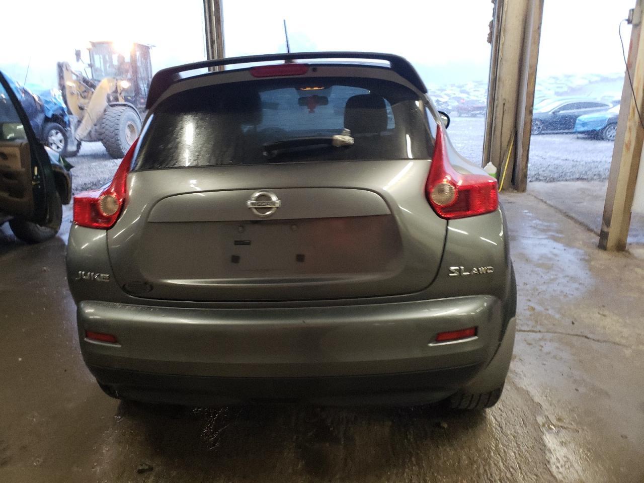 2011 NISSAN Juke