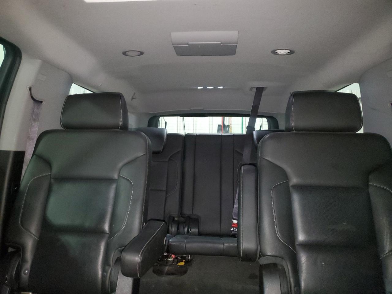 2015 CHEVROLET Suburban