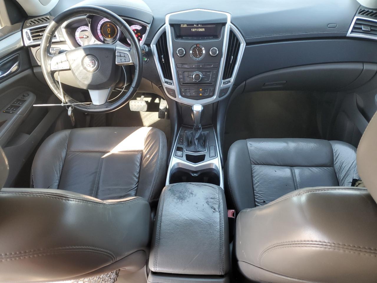 2010 CADILLAC SRX