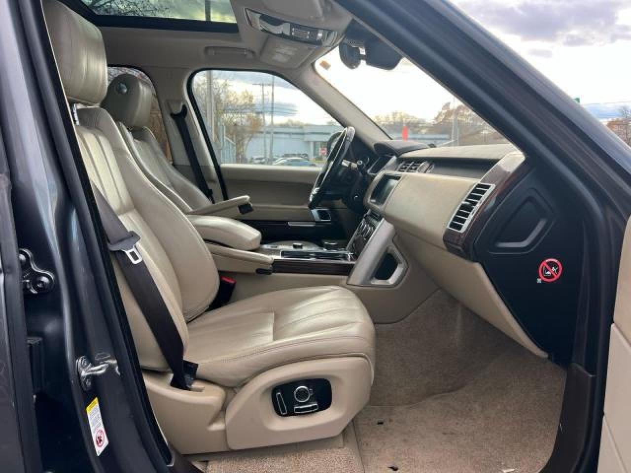 2017 LAND ROVER RANGE ROVER