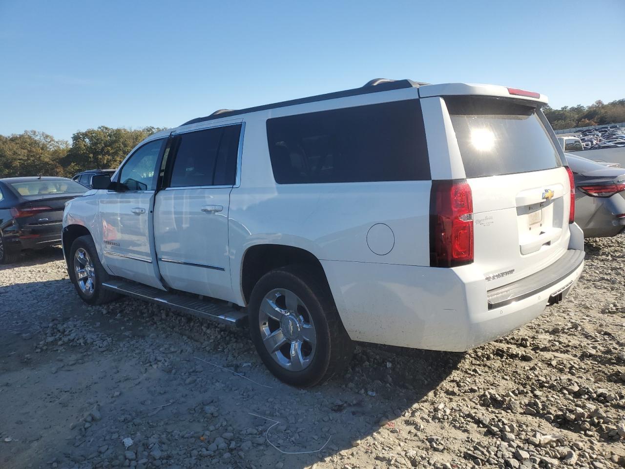 2018 CHEVROLET Suburban