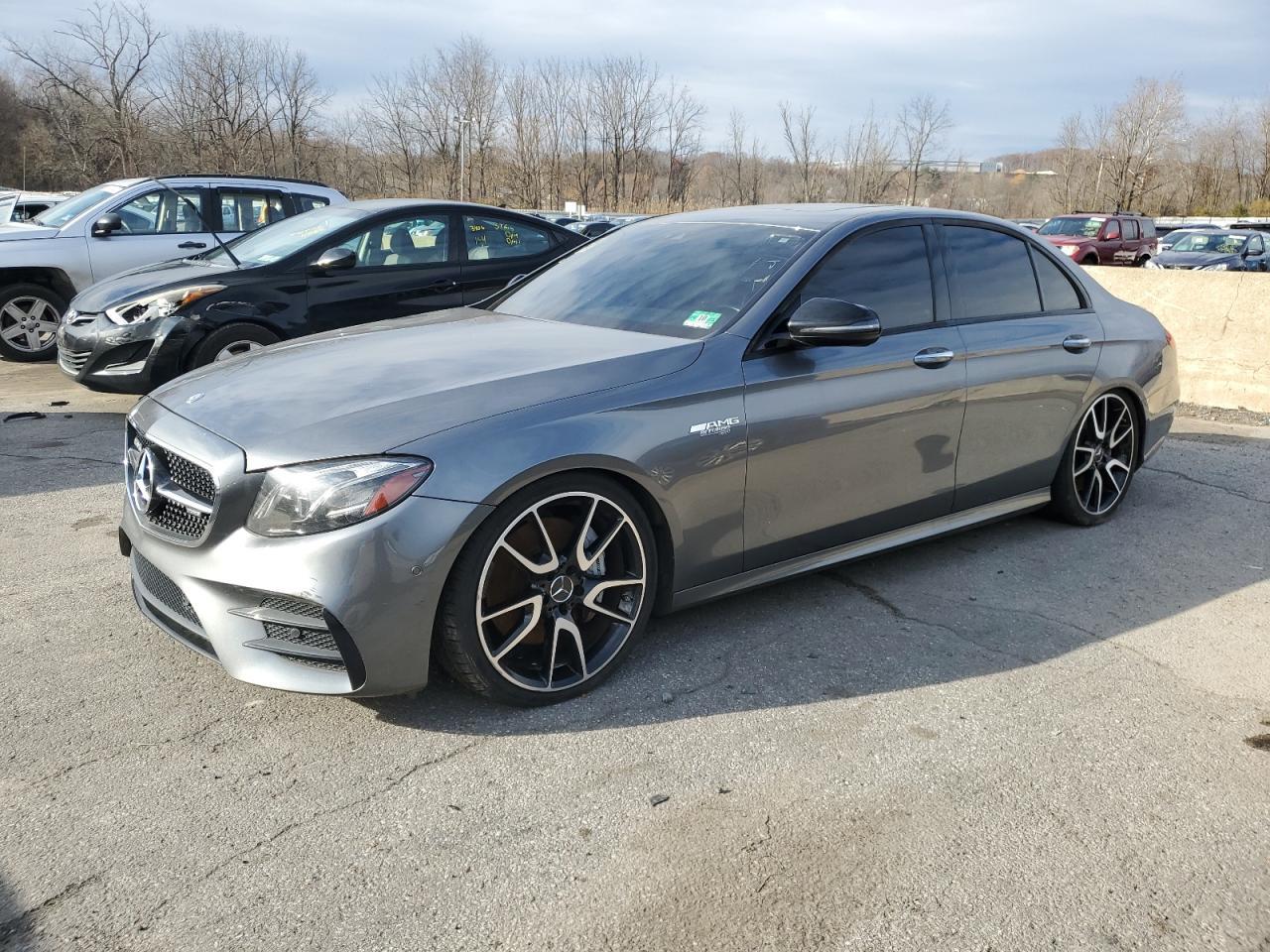 2017 MERCEDES-BENZ E-Class