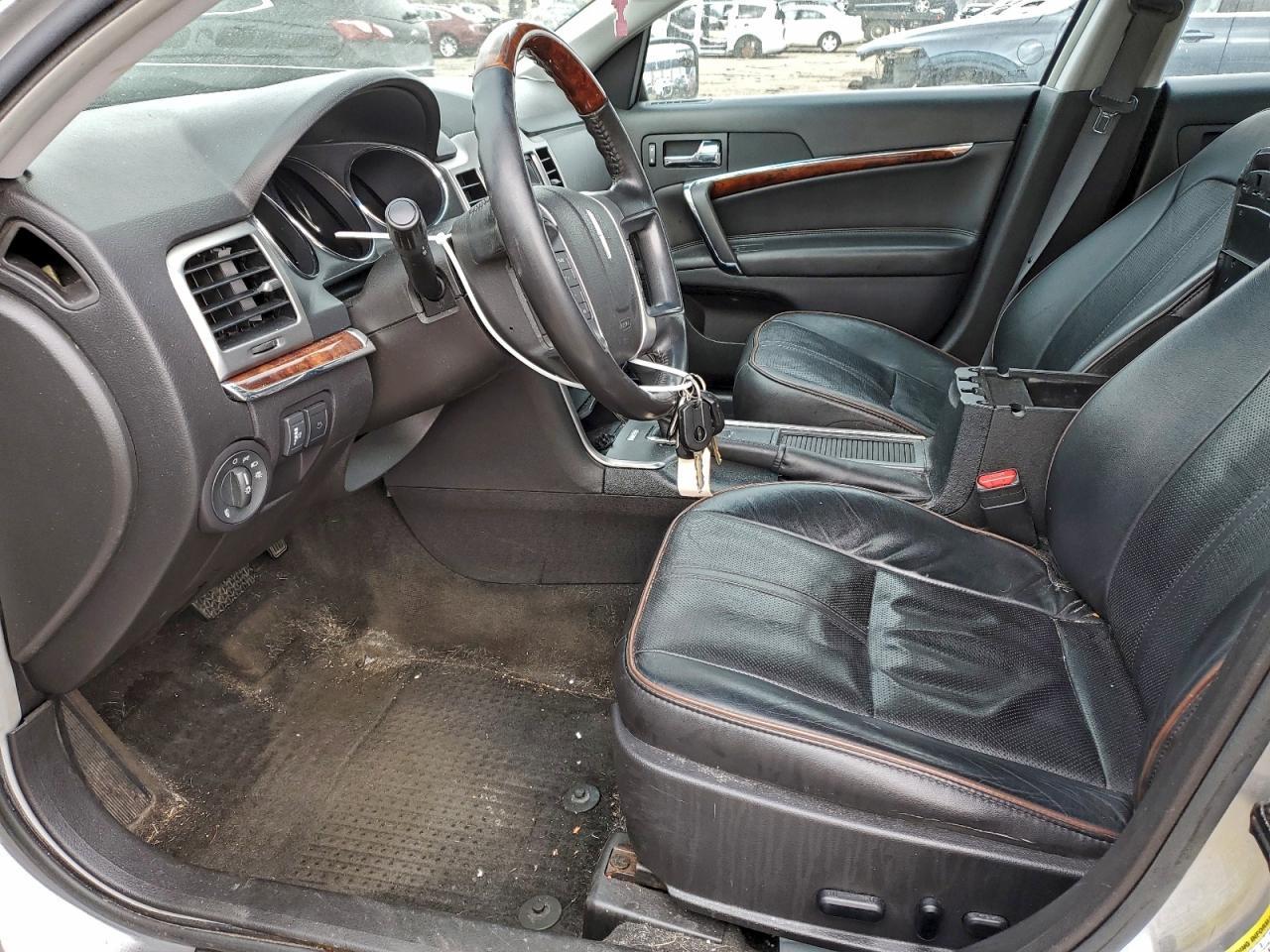 2012 LINCOLN MKZ