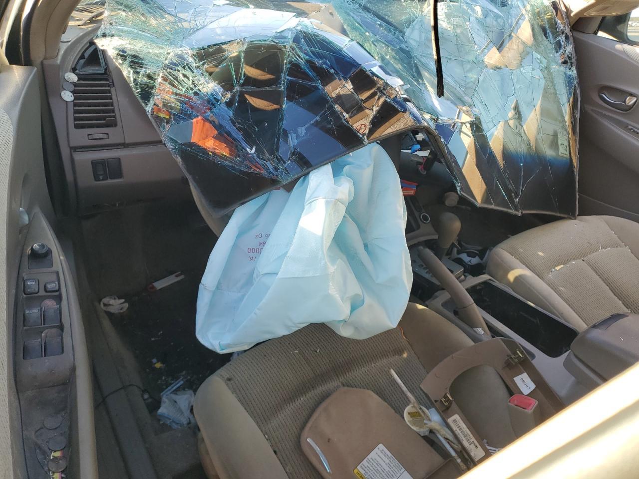 2002 NISSAN ALTIMA
