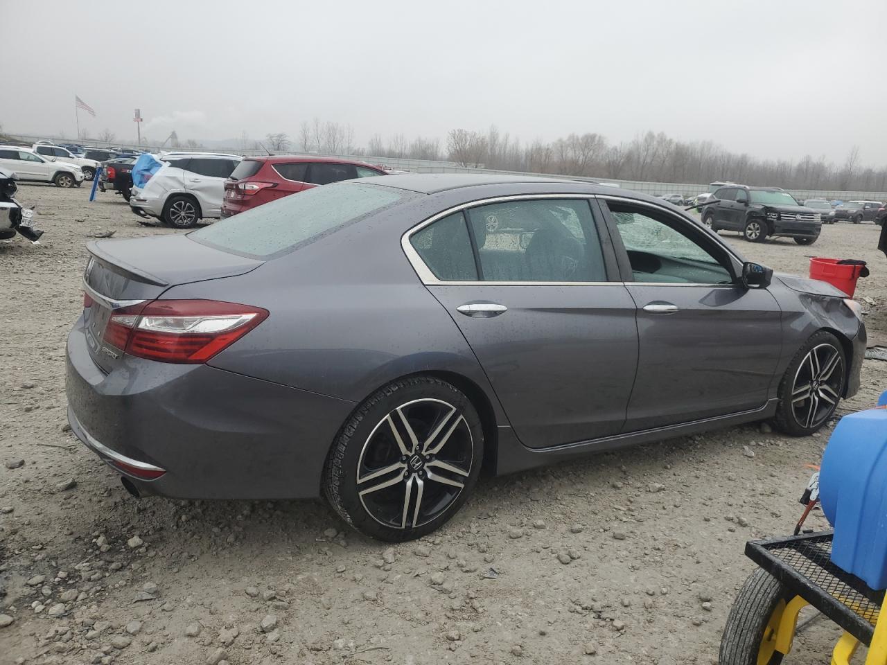 2016 HONDA ACCORD
