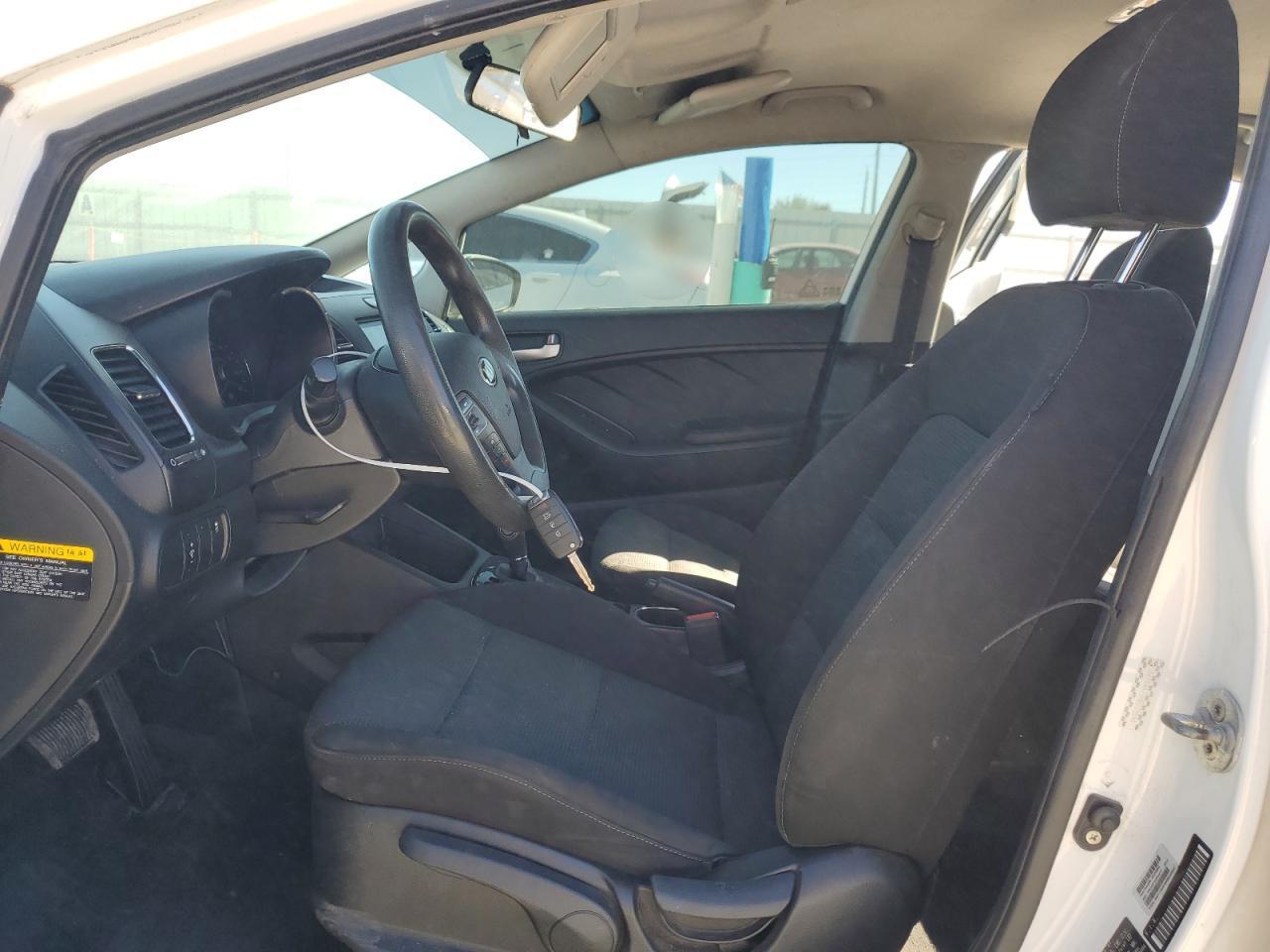 2017 KIA FORTE