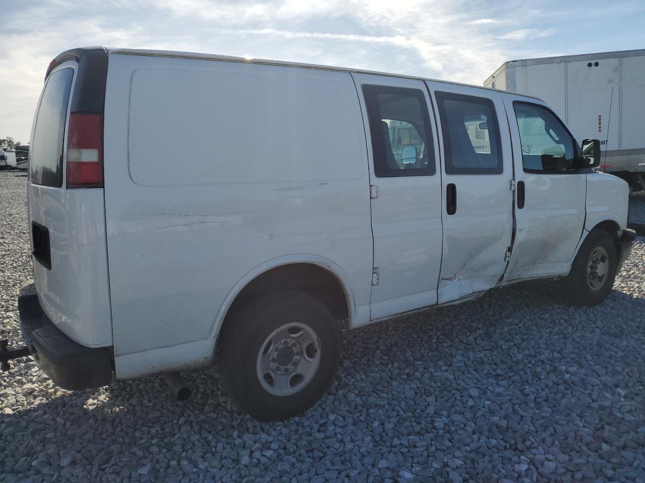 2017 CHEVROLET EXPRESS 2500