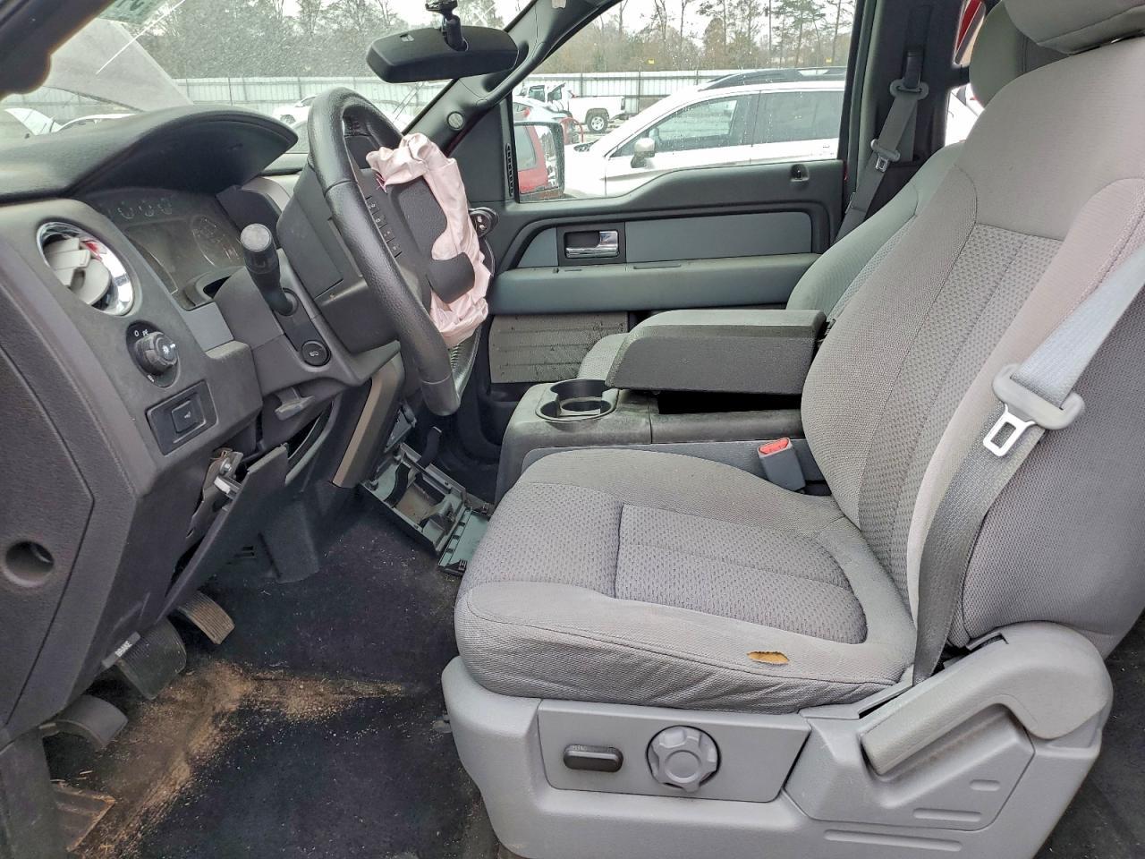 2013 FORD F-150