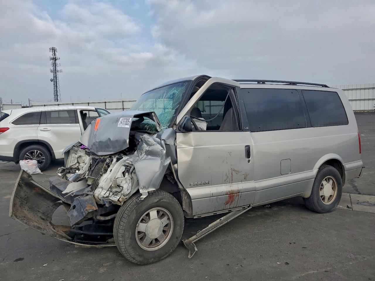 2000 GMC SAFARI
