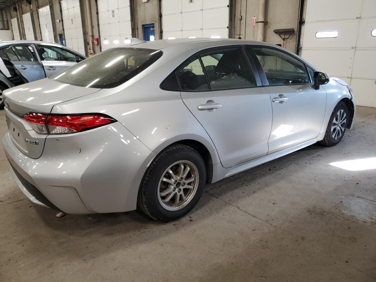 2022 TOYOTA COROLLA