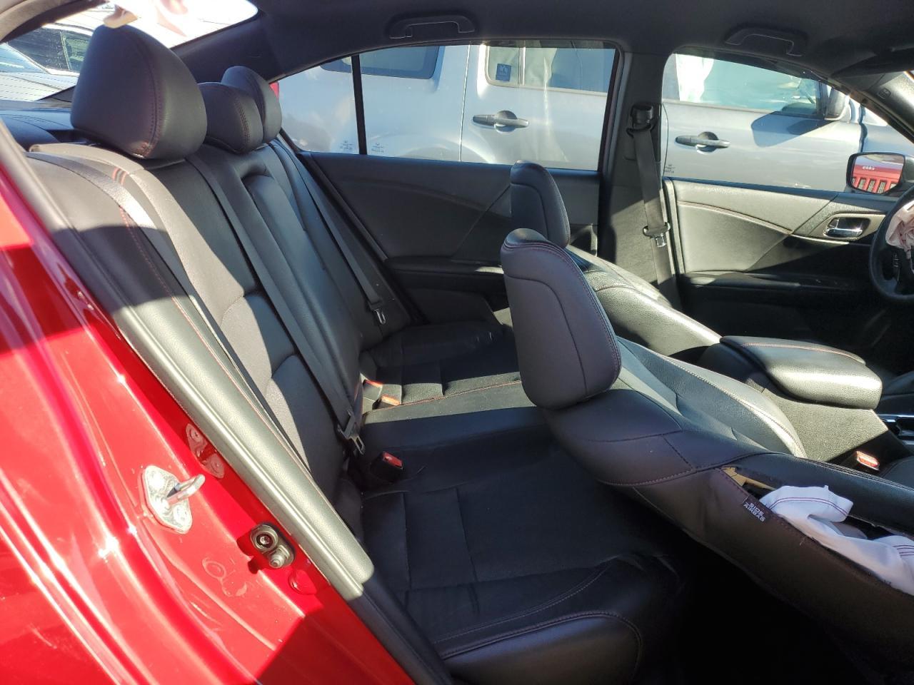 2017 HONDA ACCORD