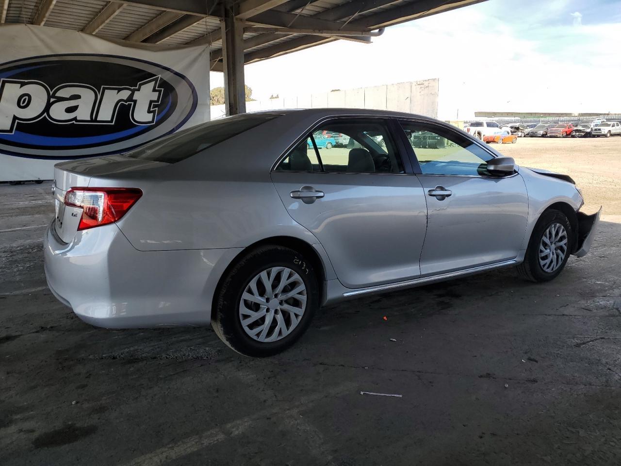 2012 TOYOTA CAMRY