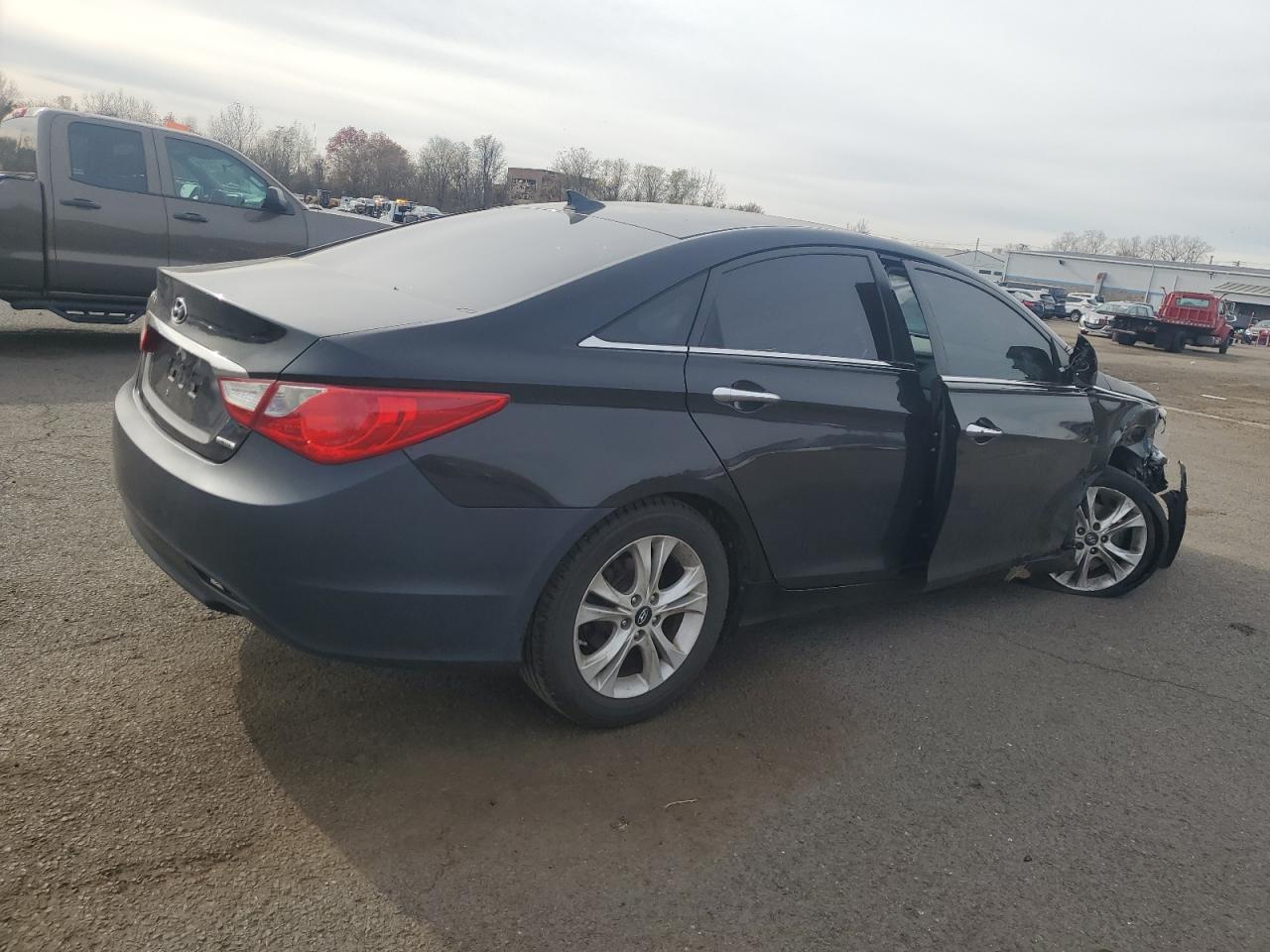 2013 HYUNDAI SONATA