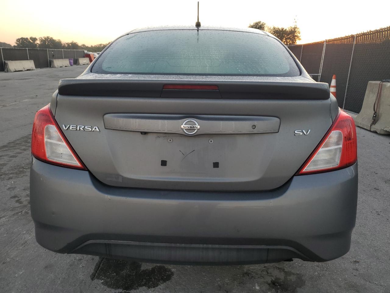 2019 NISSAN VERSA
