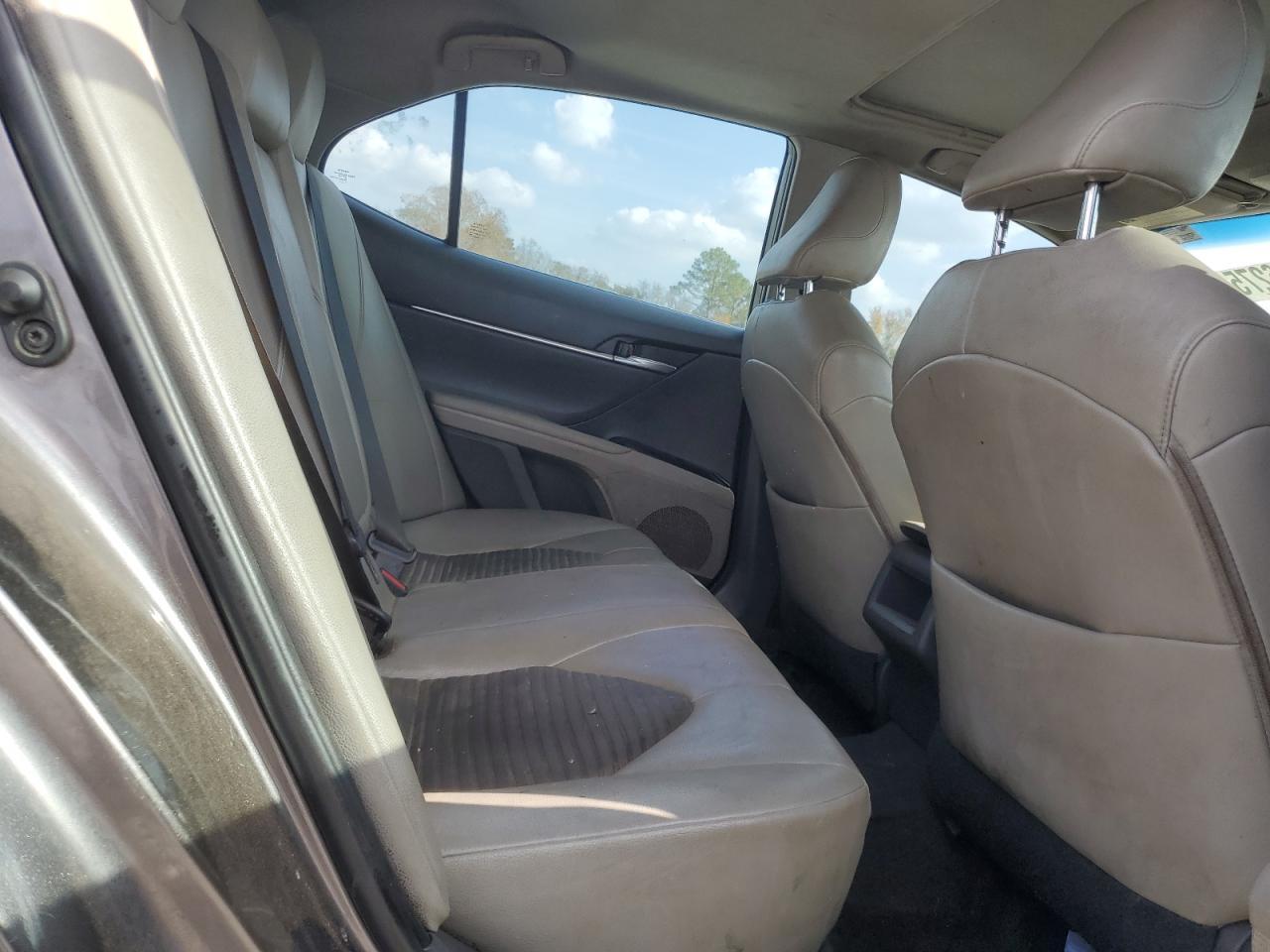 2018 TOYOTA CAMRY