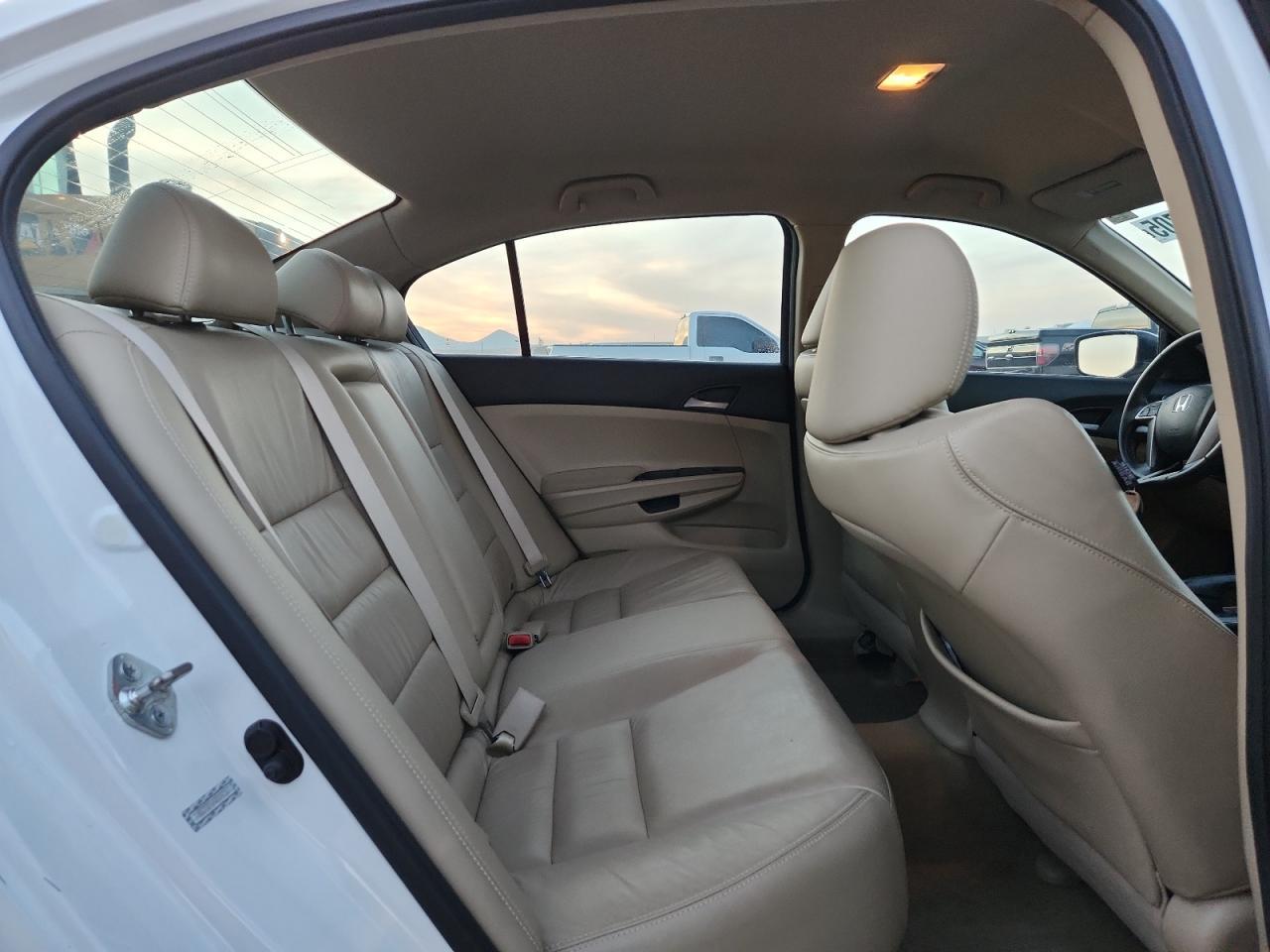 2011 HONDA ACCORD