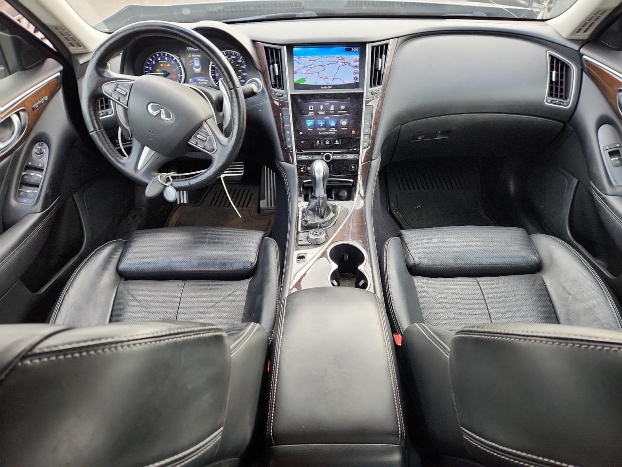 2015 INFINITI Q50