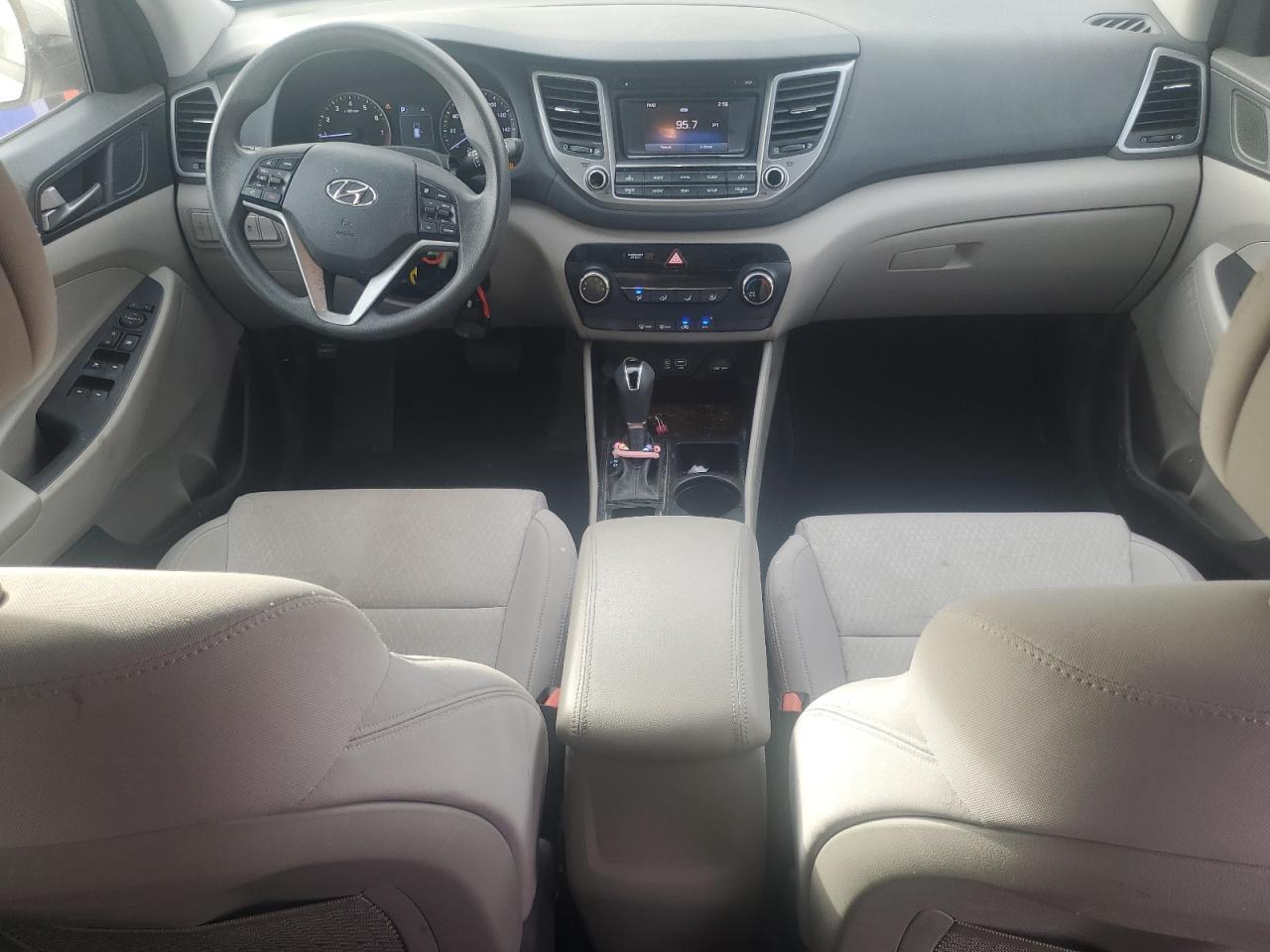 2017 HYUNDAI TUCSON