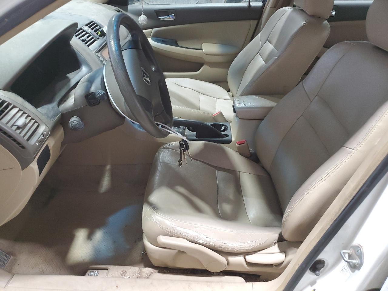 2004 HONDA ACCORD