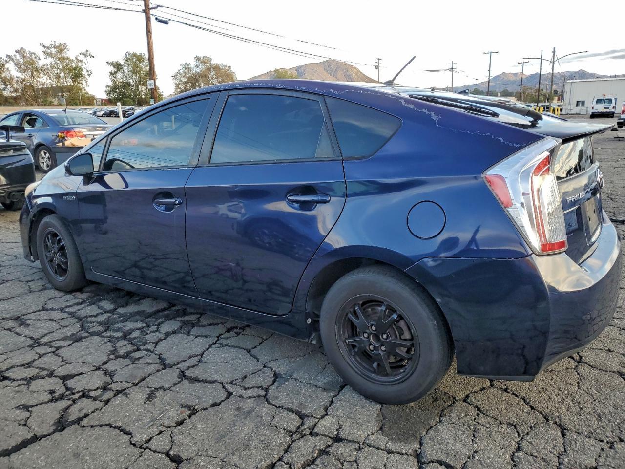 2013 TOYOTA PRIUS