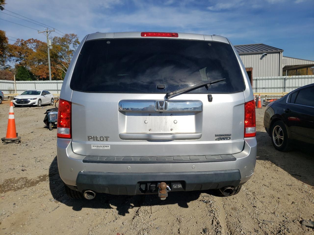 2011 HONDA PILOT