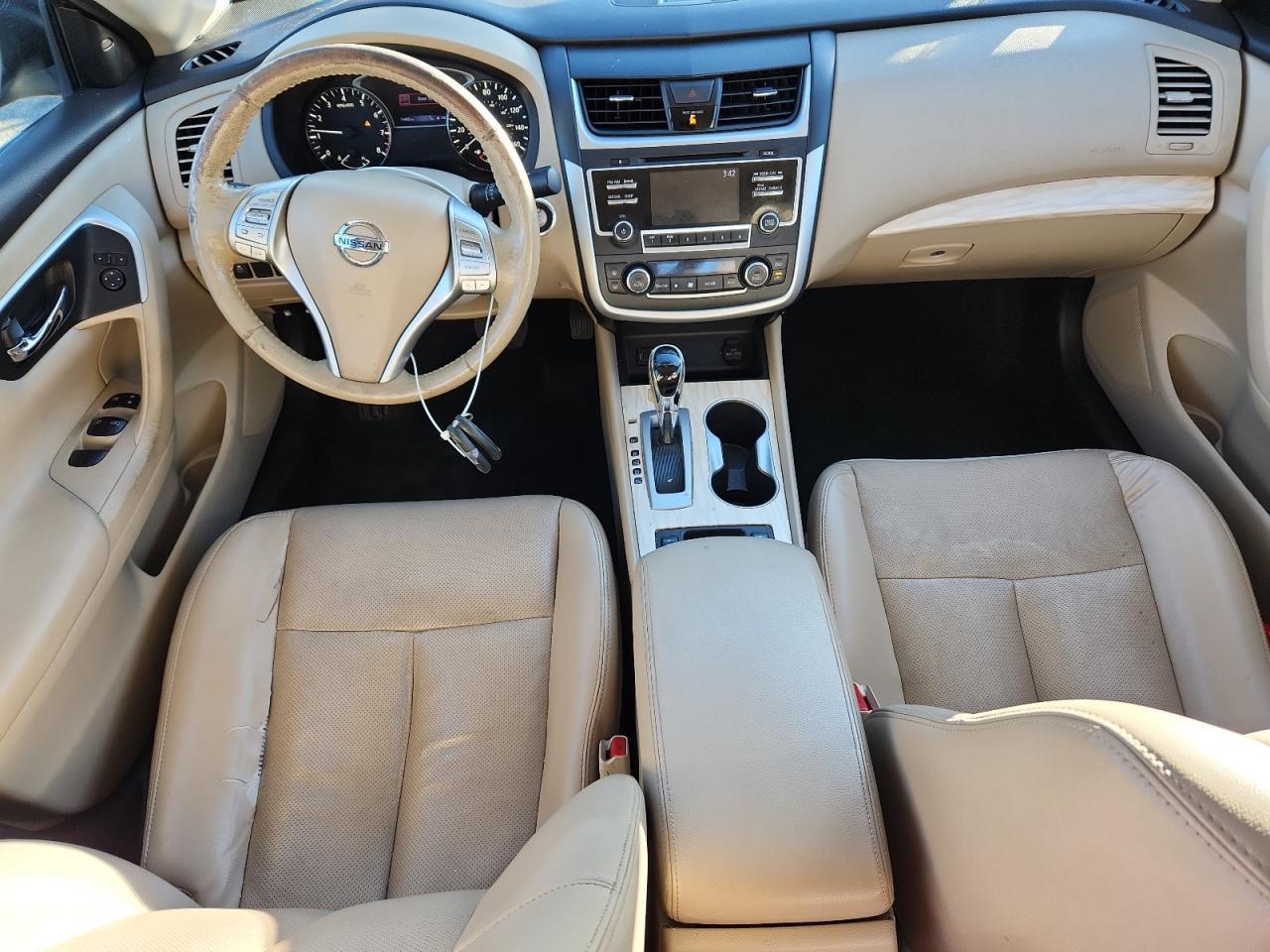 2017 NISSAN ALTIMA
