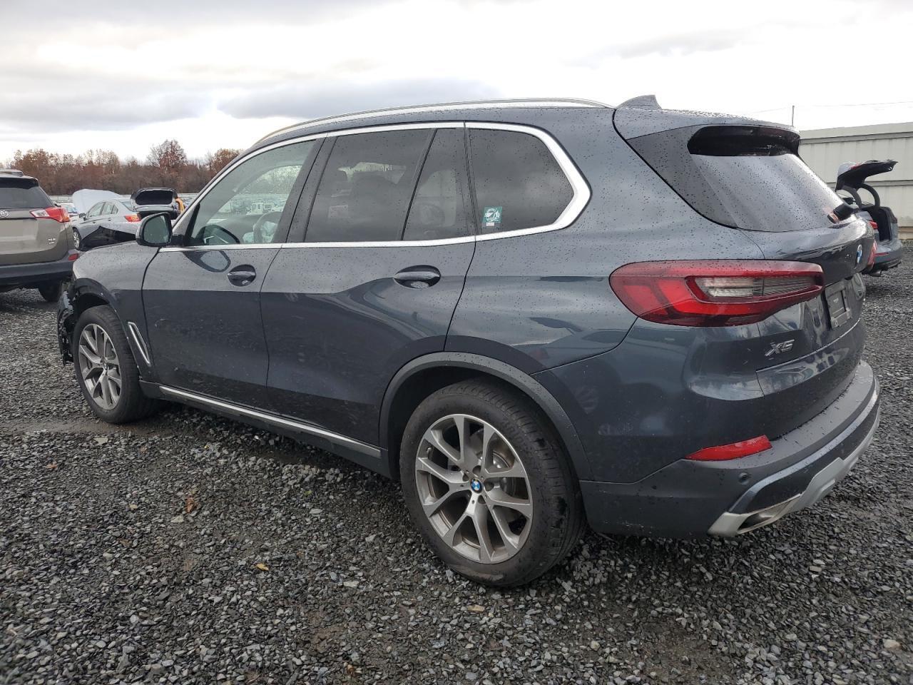 2021 BMW X5