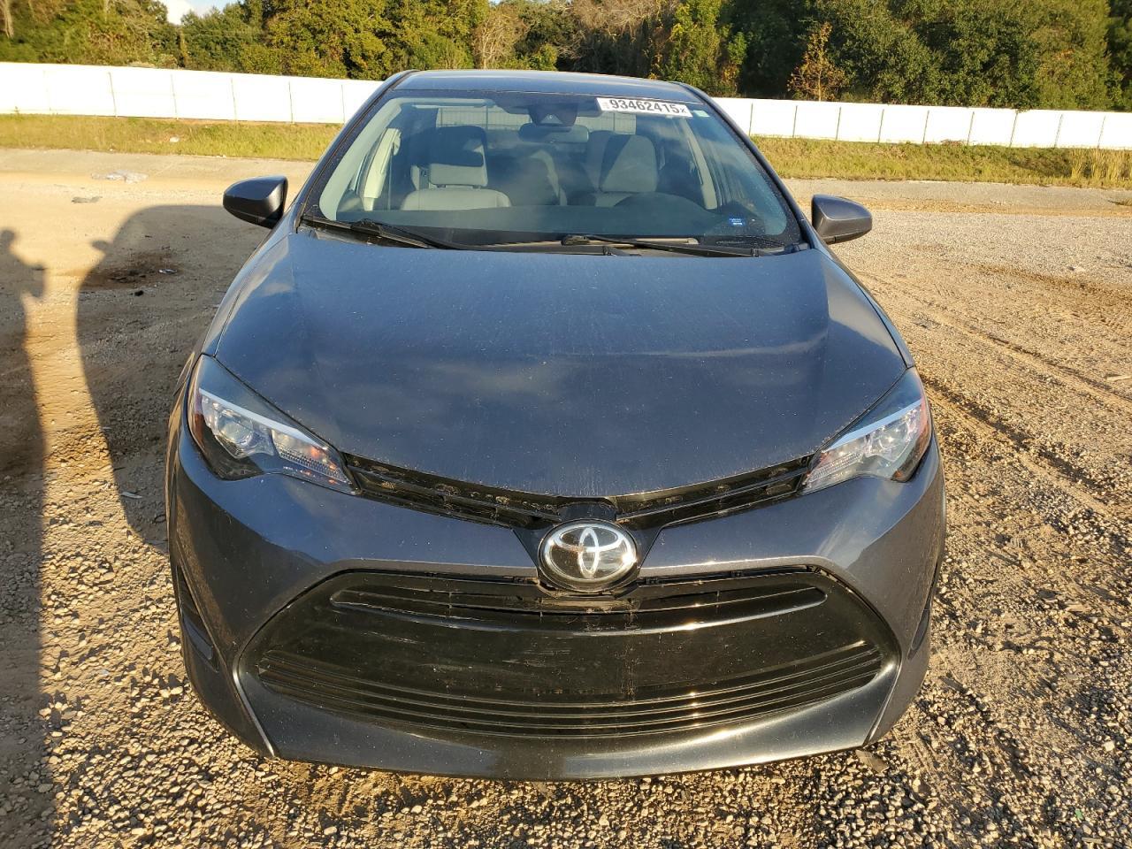 2017 TOYOTA COROLLA