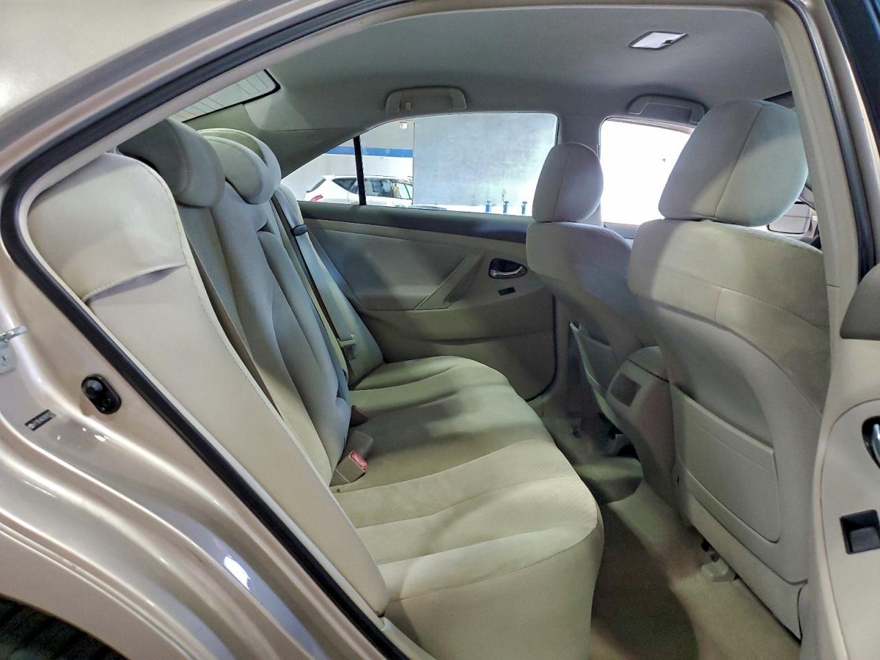 2009 TOYOTA CAMRY