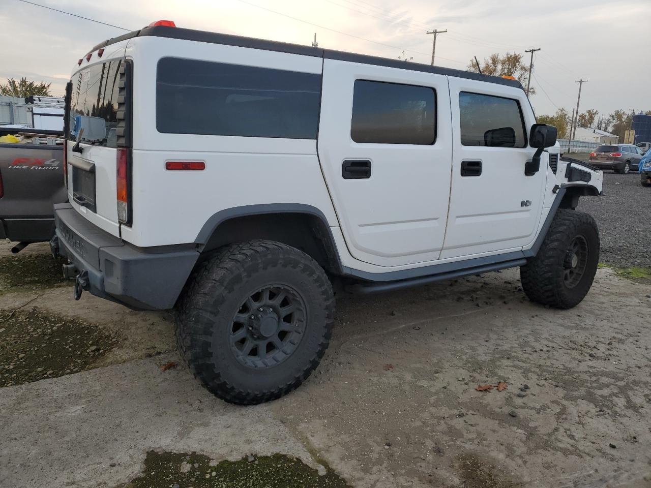 2003 HUMMER H2