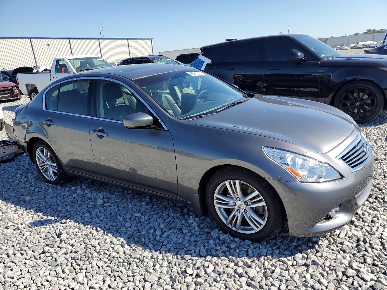 2012 INFINITI G37