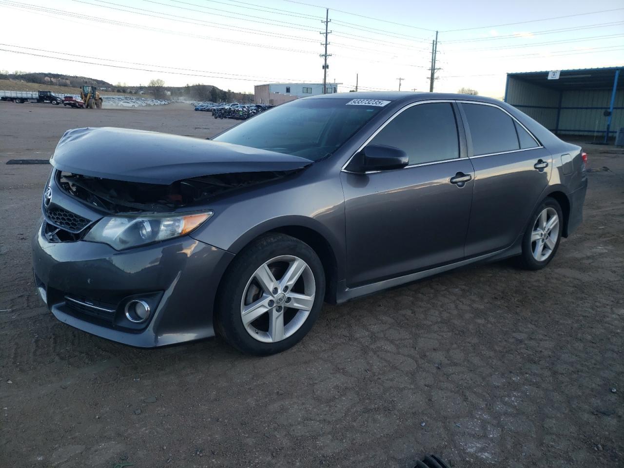 2014 TOYOTA CAMRY