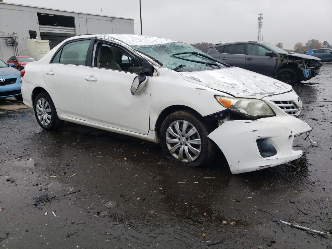 2013 TOYOTA COROLLA
