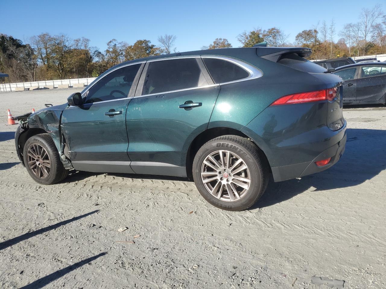 2017 JAGUAR F-Pace